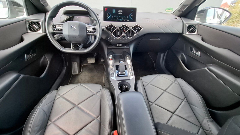 DS Automobiles DS 3 DS 3 Crossback E-Tense NAVI KAMERA SHZ LEDER — photo 9