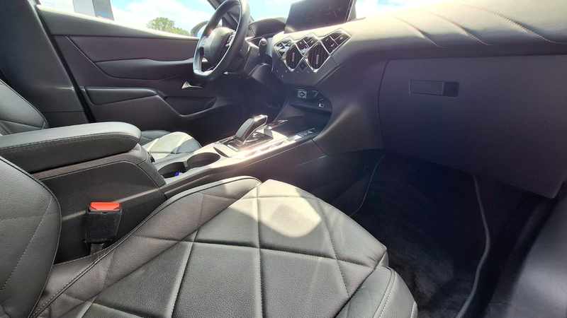 DS Automobiles DS 3 DS 3 Crossback E-Tense NAVI KAMERA SHZ LEDER — photo 12