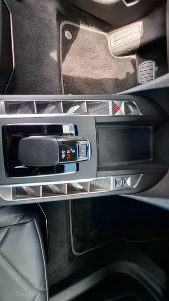DS Automobiles DS 3 DS 3 Crossback E-Tense NAVI KAMERA SHZ LEDER — photo 15