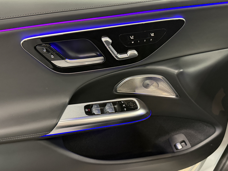 Mercedes-Benz E 300 de AMG P. MBUX-Superscreen DIGIL. NP:105T€ — photo 16