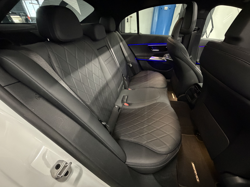 Mercedes-Benz E 300 de AMG P. MBUX-Superscreen DIGIL. NP:105T€ — photo 7