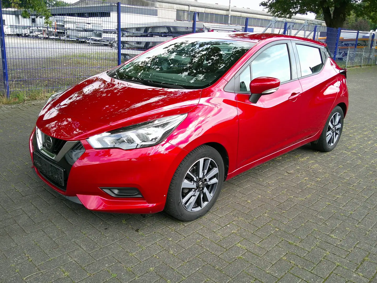 Nissan Micra 1,0 ACENTA 71PS 5MT AHK Rot - 1