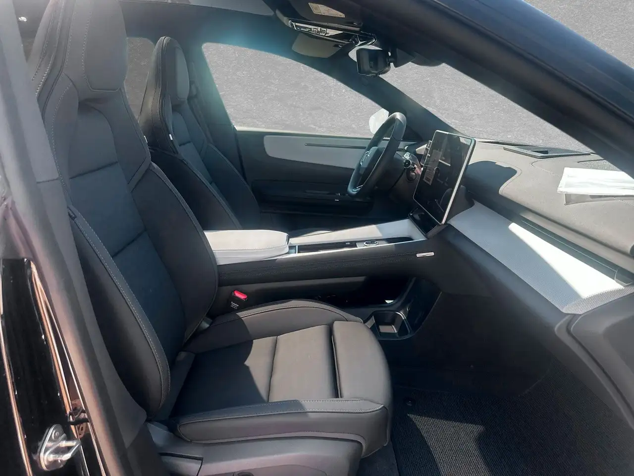Polestar 4 2026