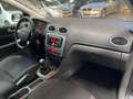 Ford Focus 2.0-16V Futura AIRCO| NAP|SCHUIFDAK|EL.RAMEN| Zwart - thumbnail 12