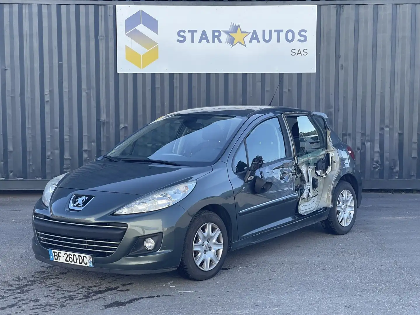 Peugeot 207 207 1.4 HDi 70ch FAP Premium Grijs - 1