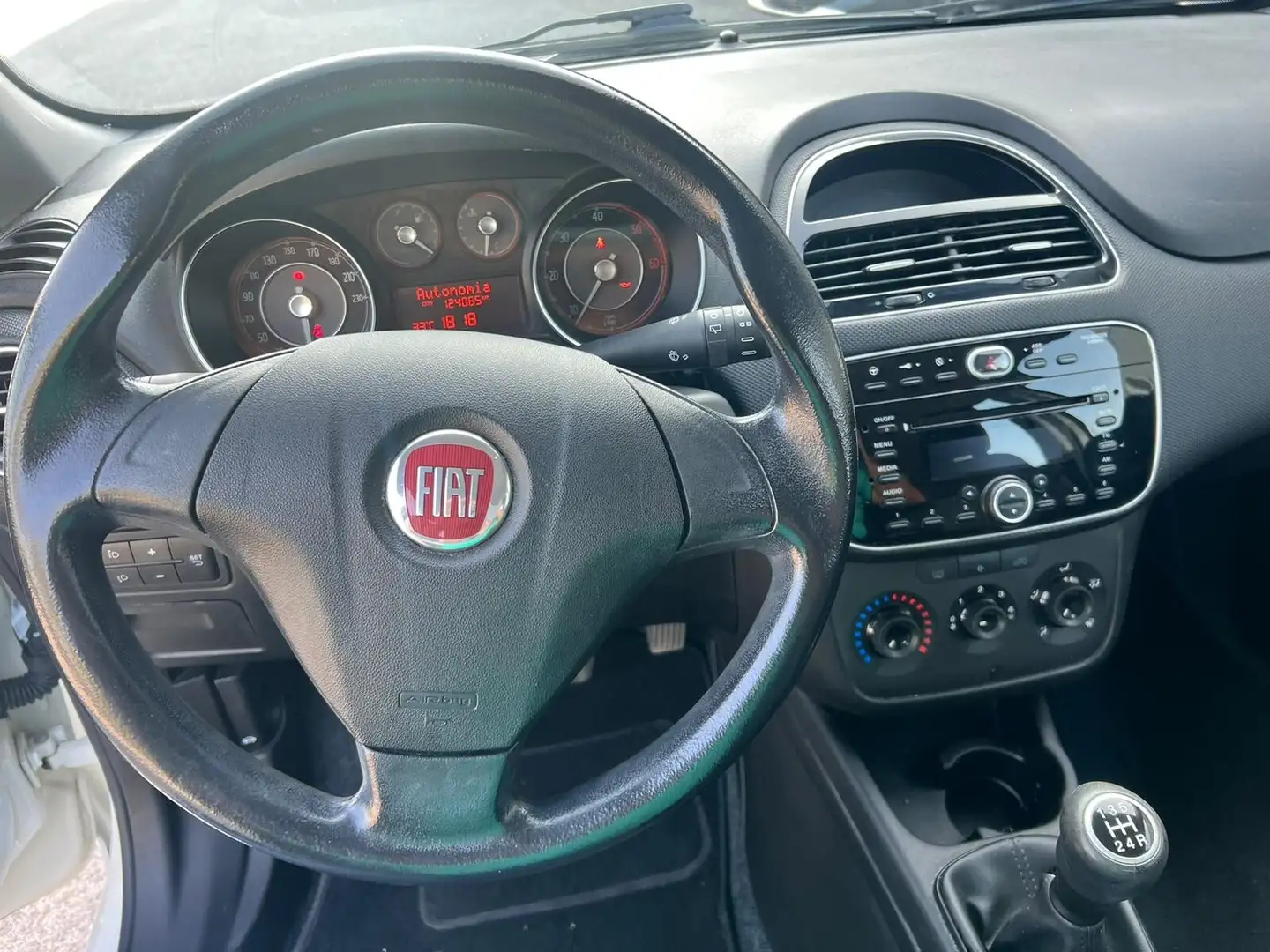 Fiat Punto 1.3 MJT II S&S 95 CV 5 porte Street Weiß - 2