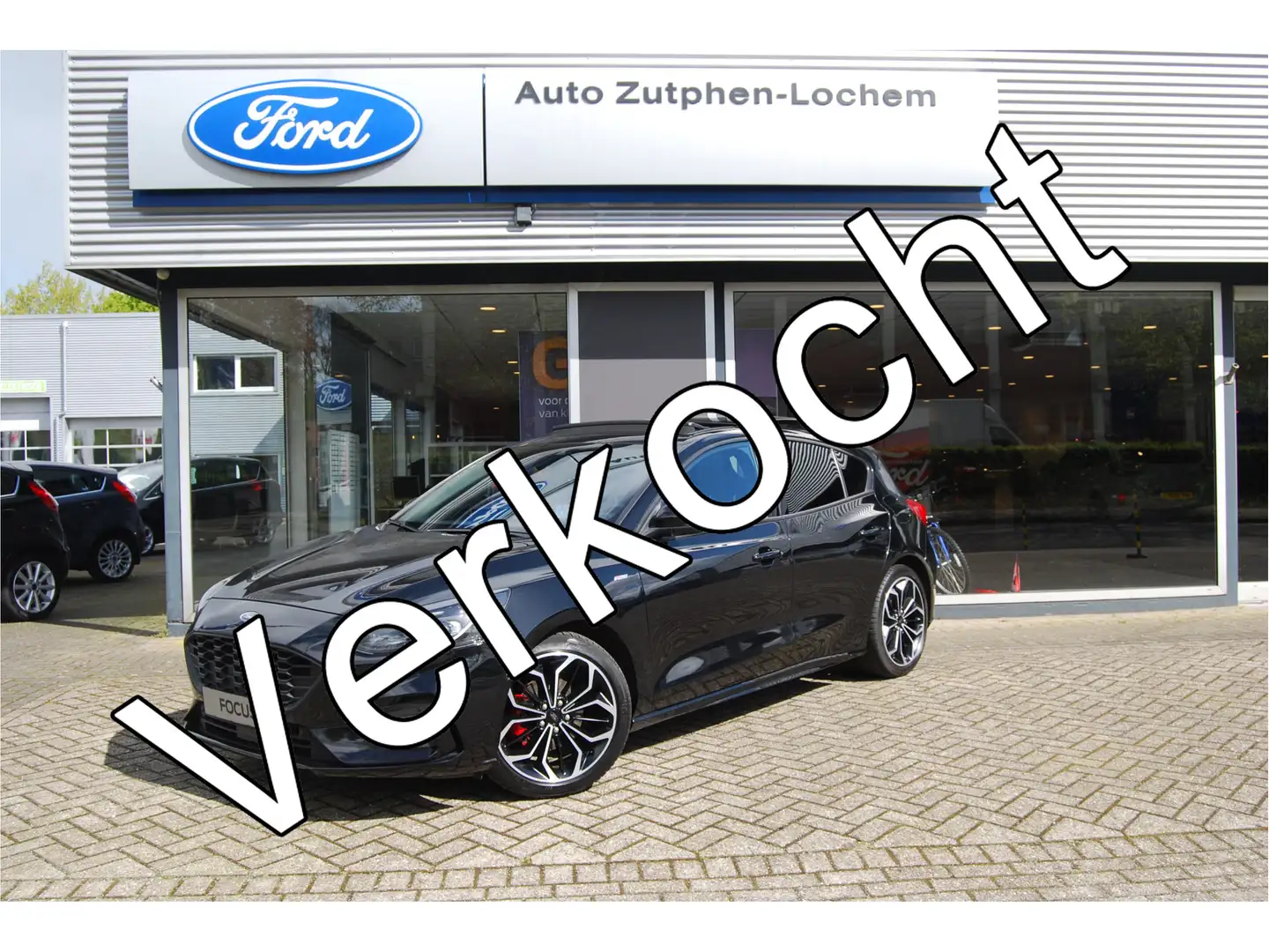 Ford Focus 1.5 EcoBoost 150PK ST Line Business Automaat | WIN Black - 1
