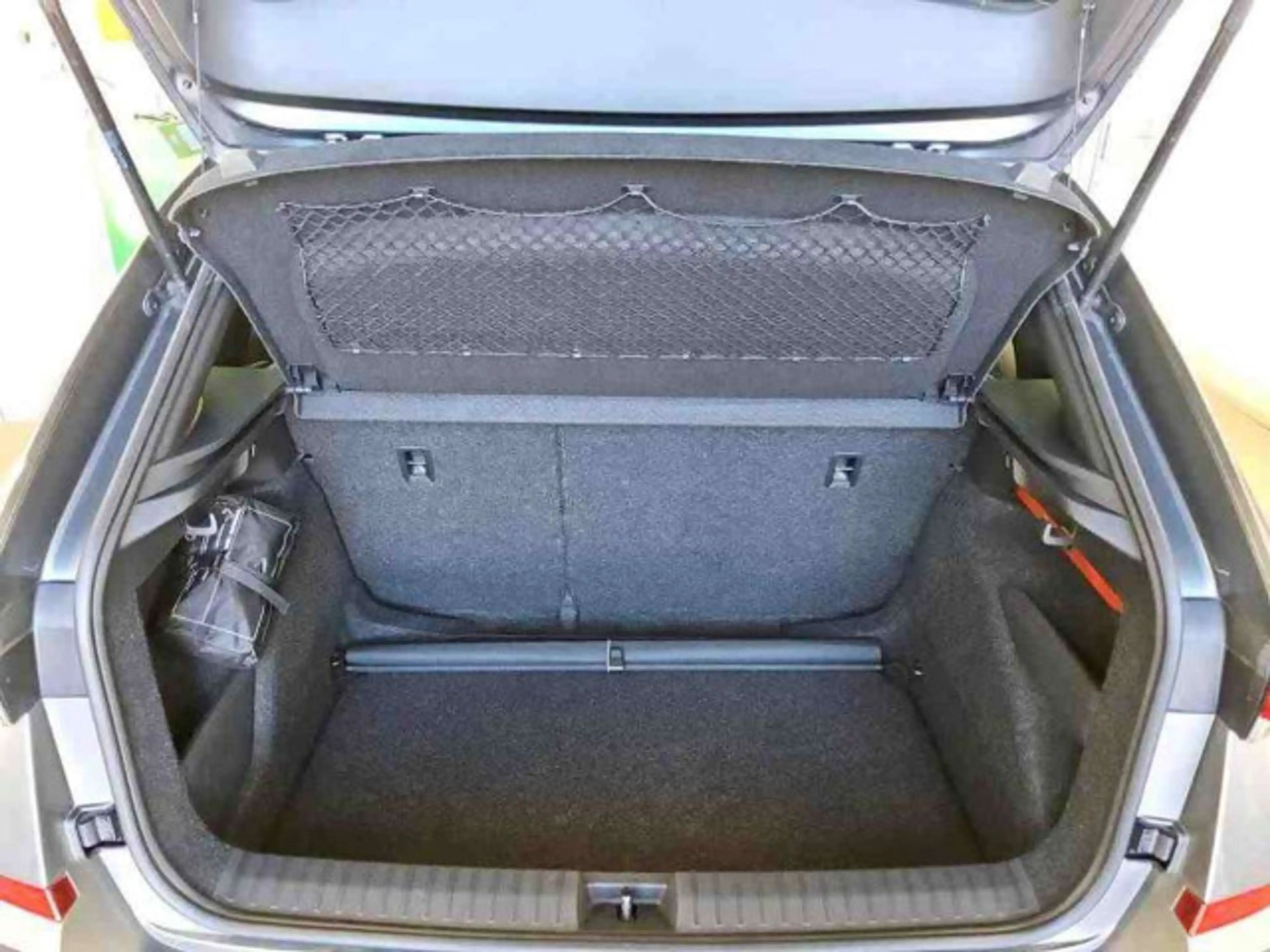 Skoda Kamiq 1.5 TSI DSG Monte Carlo LED+TEMPOMAT+PANO+ — photo 7