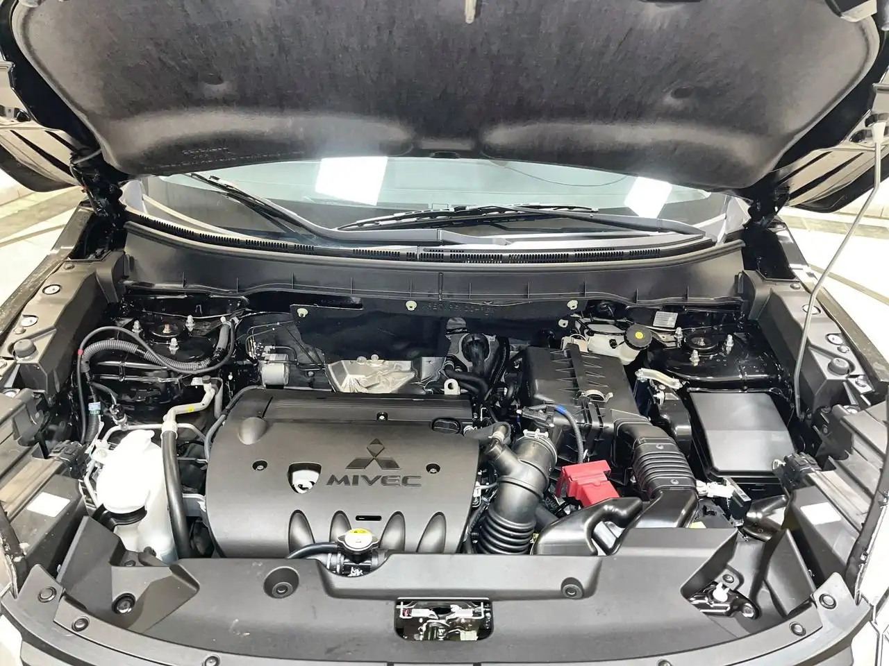 Mitsubishi RVR снимка Mitsubishi RVR