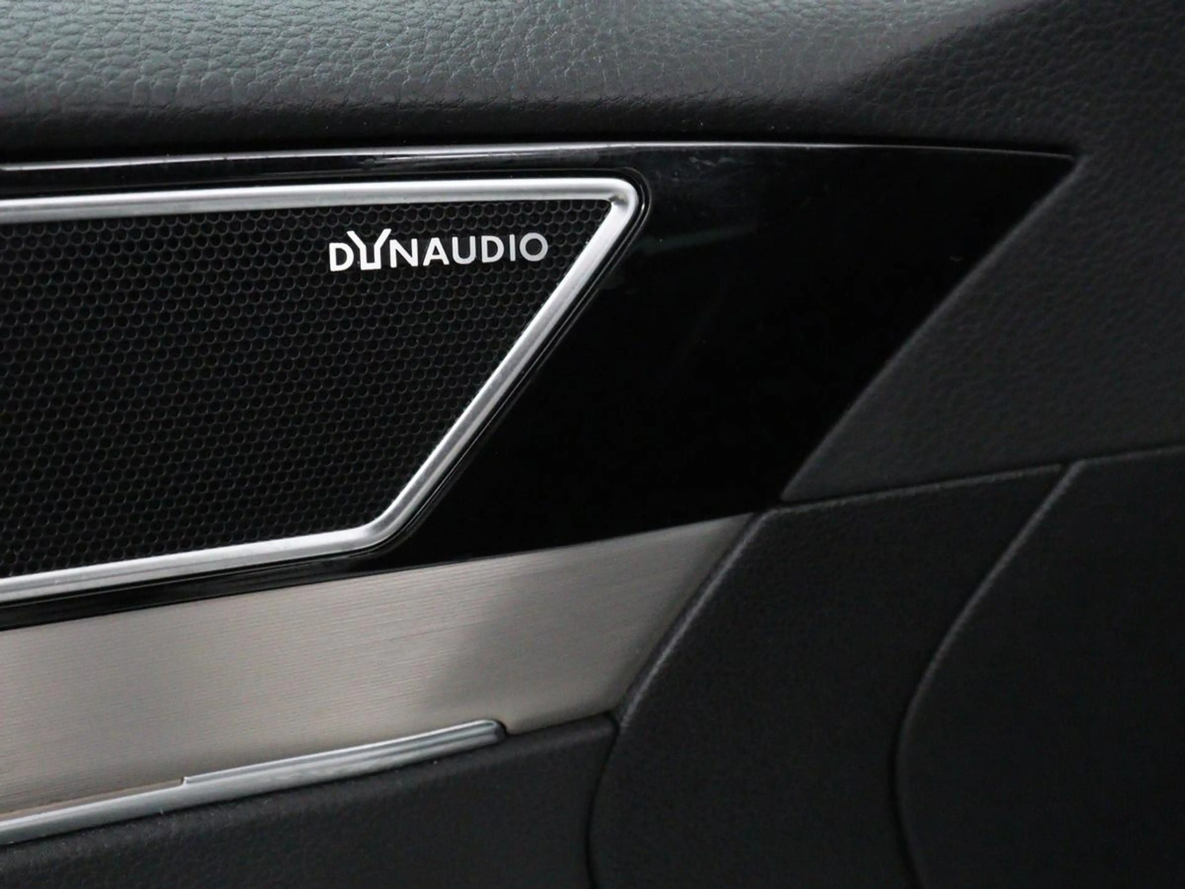 Volkswagen Passat Variant 2.0 TSI 4Motion Highline HANDEL/EXPORT | Panoramad — photo 33