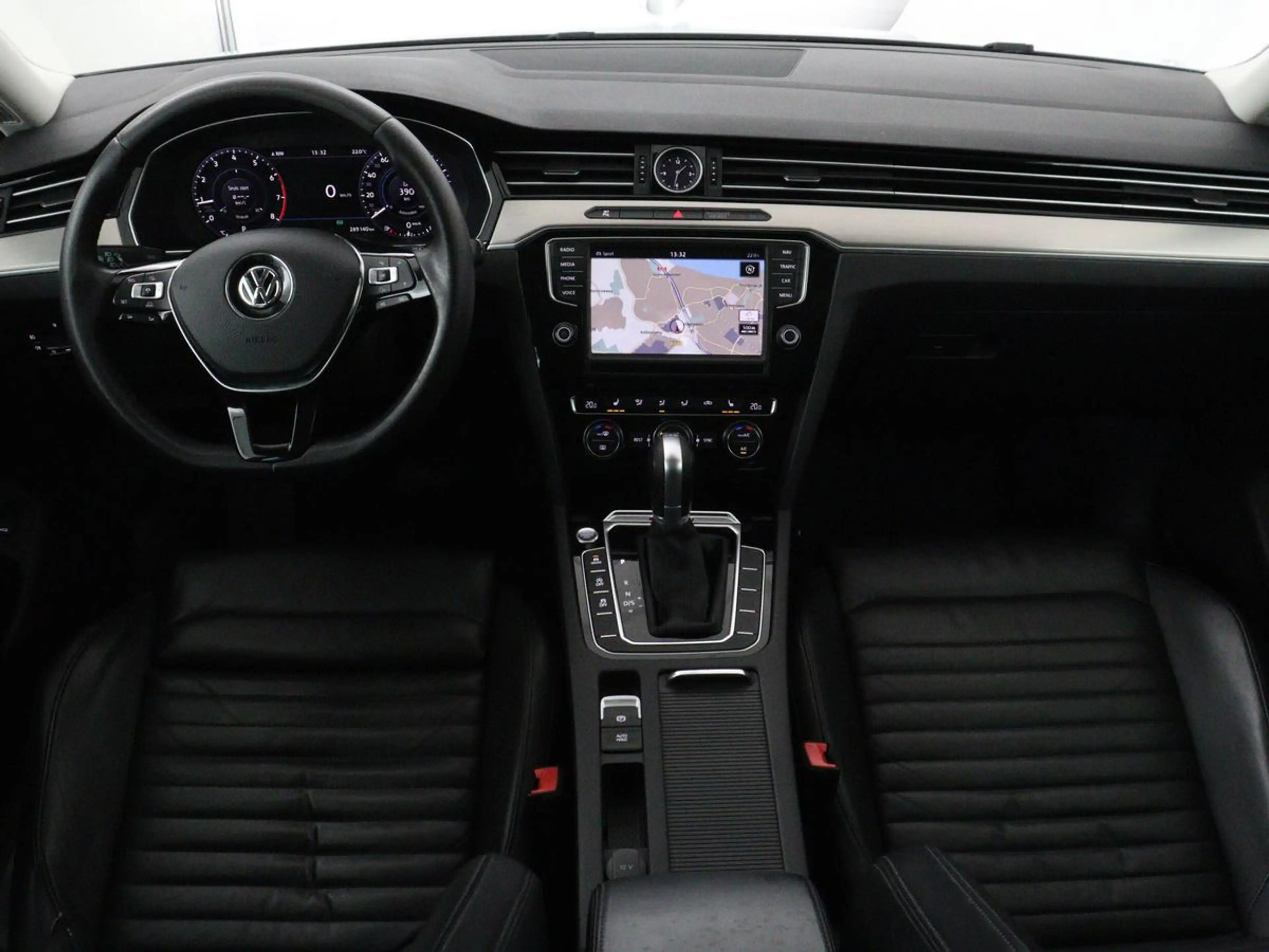 Volkswagen Passat Variant 2.0 TSI 4Motion Highline HANDEL/EXPORT | Panoramad — photo 9