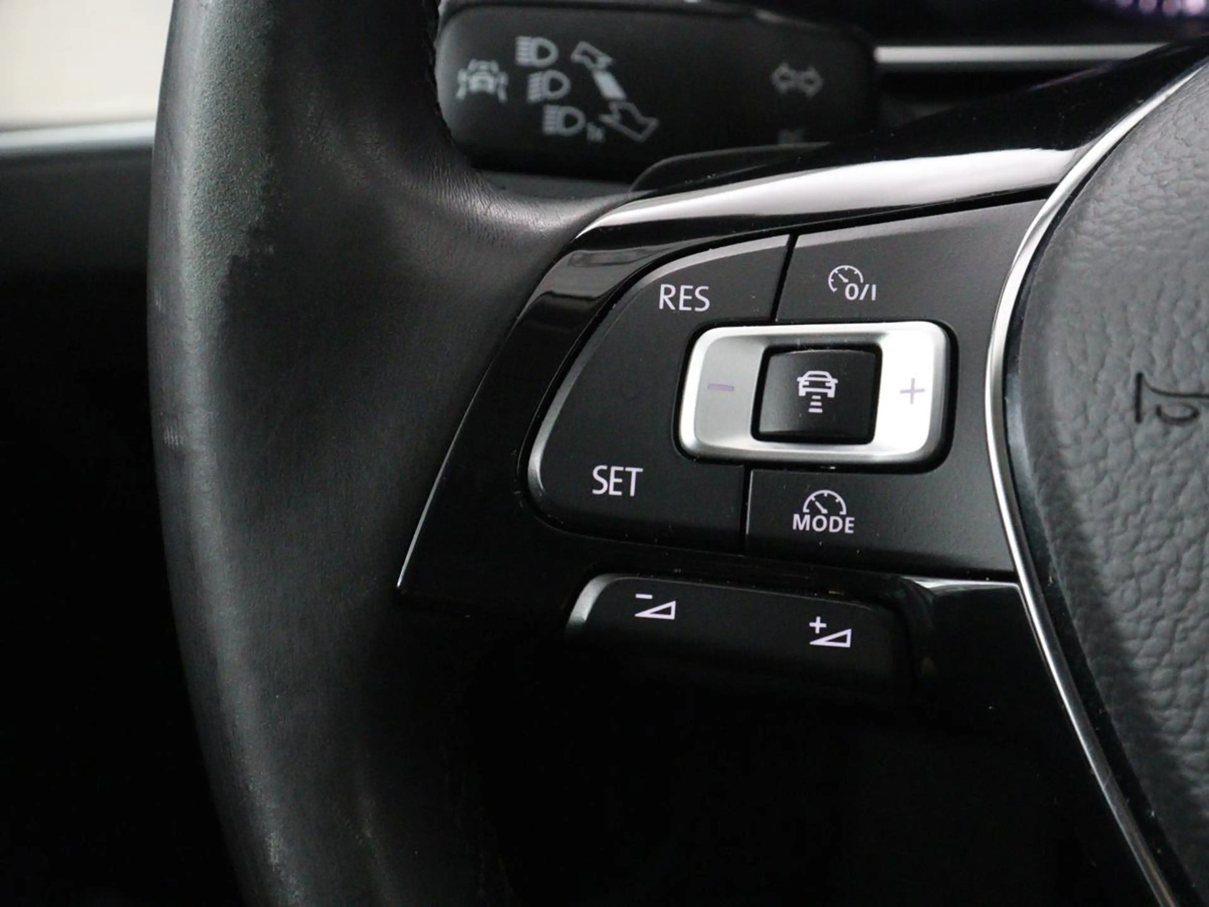 Volkswagen Passat Variant 2.0 TSI 4Motion Highline HANDEL/EXPORT | Panoramad — photo 20