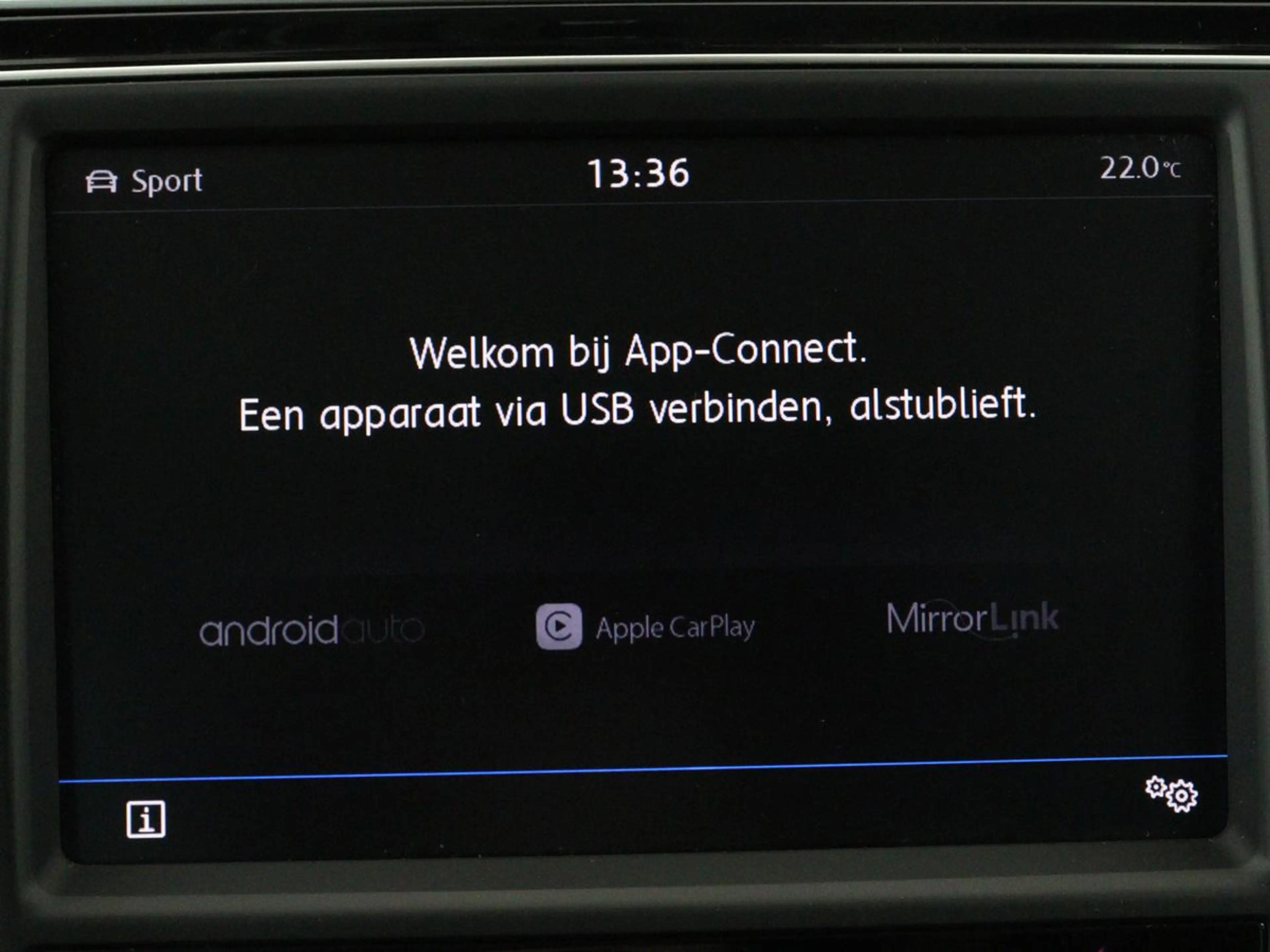 Volkswagen Passat Variant 2.0 TSI 4Motion Highline HANDEL/EXPORT | Panoramad — photo 27