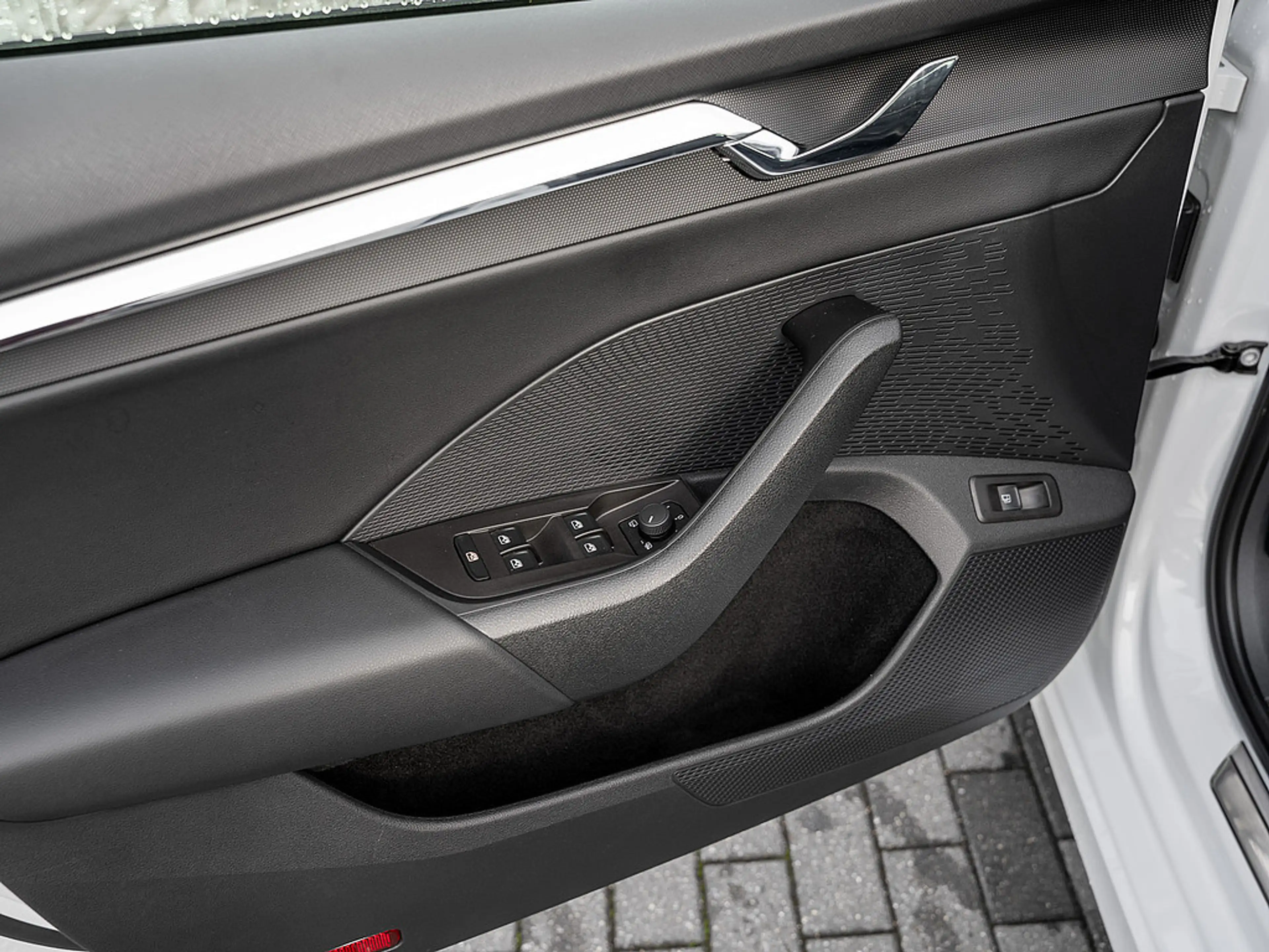 Skoda Octavia Combi 1.4 TSI iV Style AHK KAM LED — photo 14