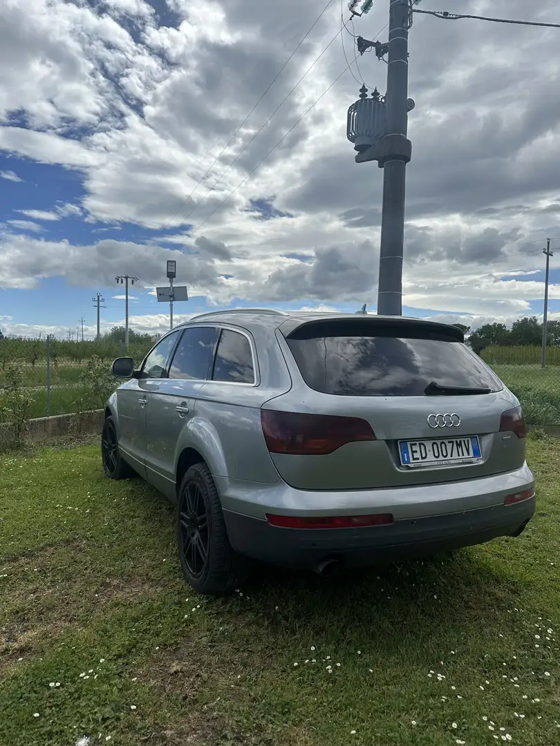 Audi Q7 3.0 V6 tdi quattro tiptronic - 1