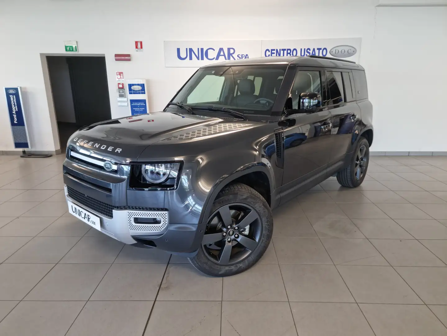 Land Rover Defender Defender 110 3.0d i6 mhev SE awd 200cv auto Gris - 1