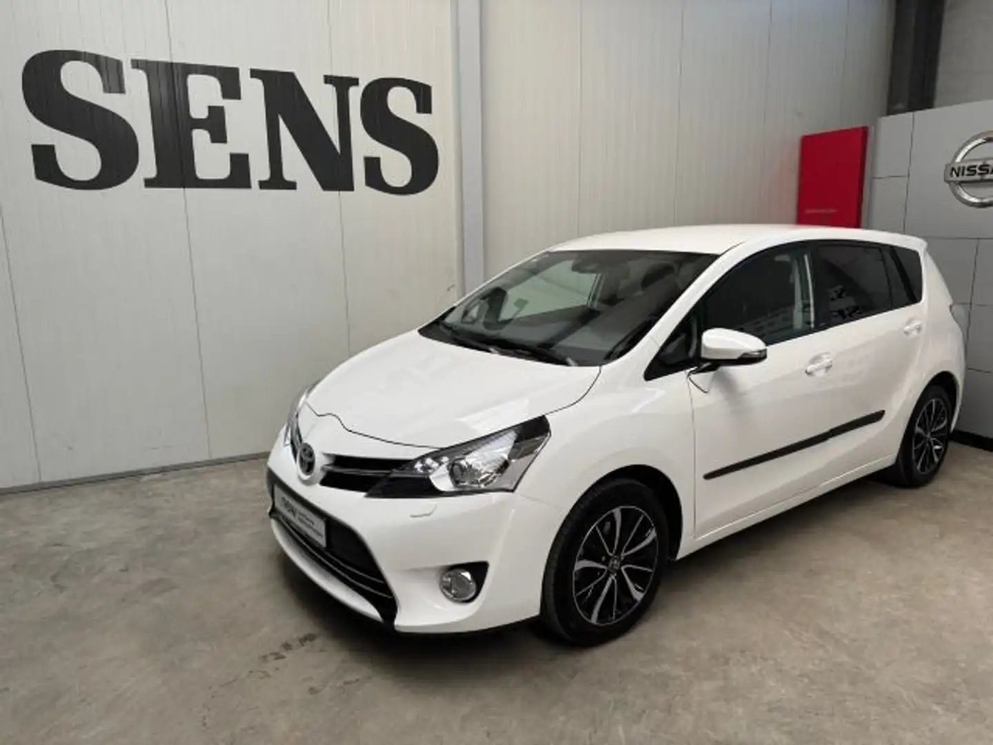 Toyota Verso 1.8 Edition S+ 5-Sitzer *R-Kamera; Sitzhei White - 1