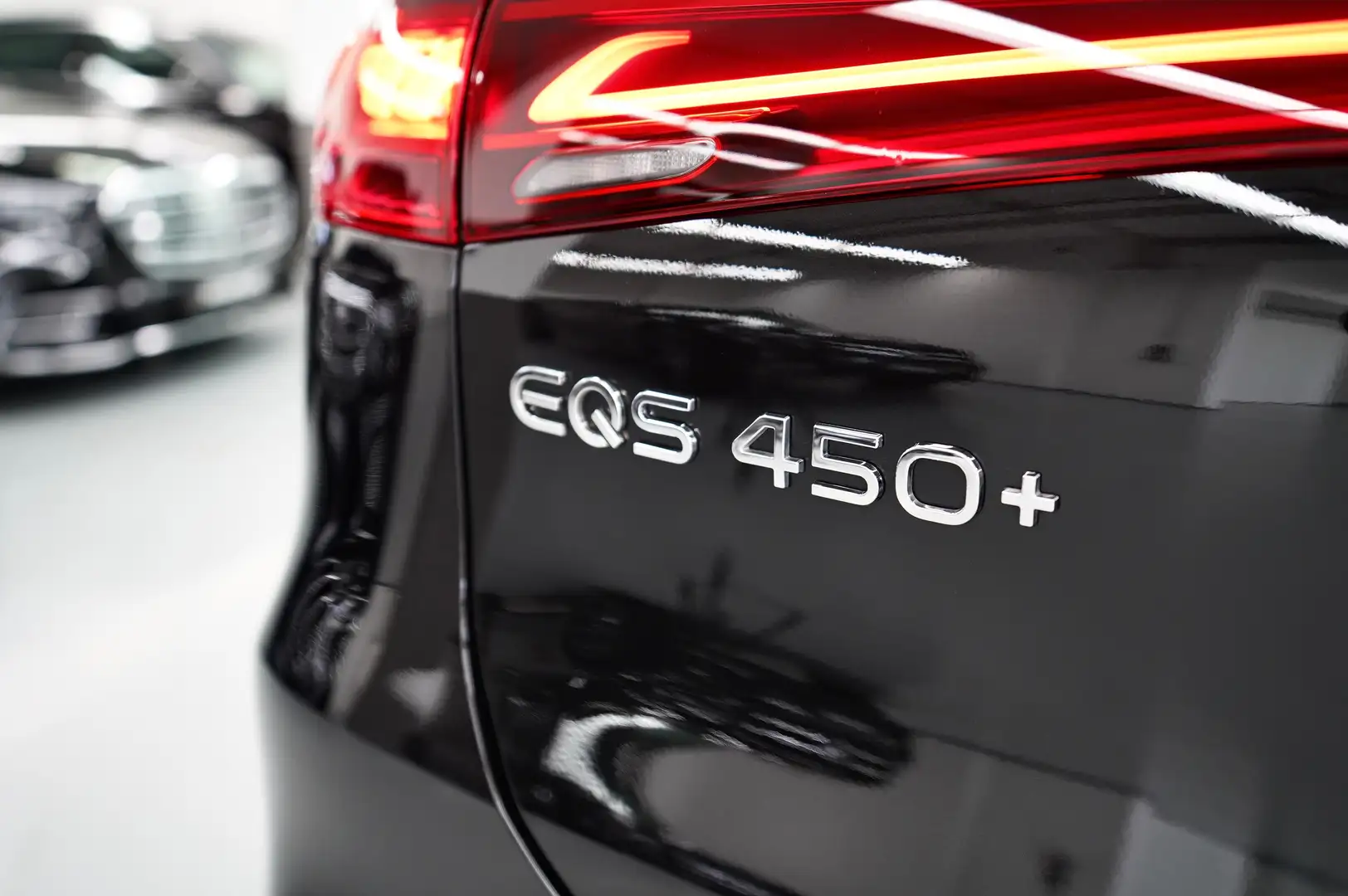 Mercedes-Benz EQS SUV EQS 450+ SUV / HYPERSCREEN / BURMESTER / SITZKLIMA Noir - 2