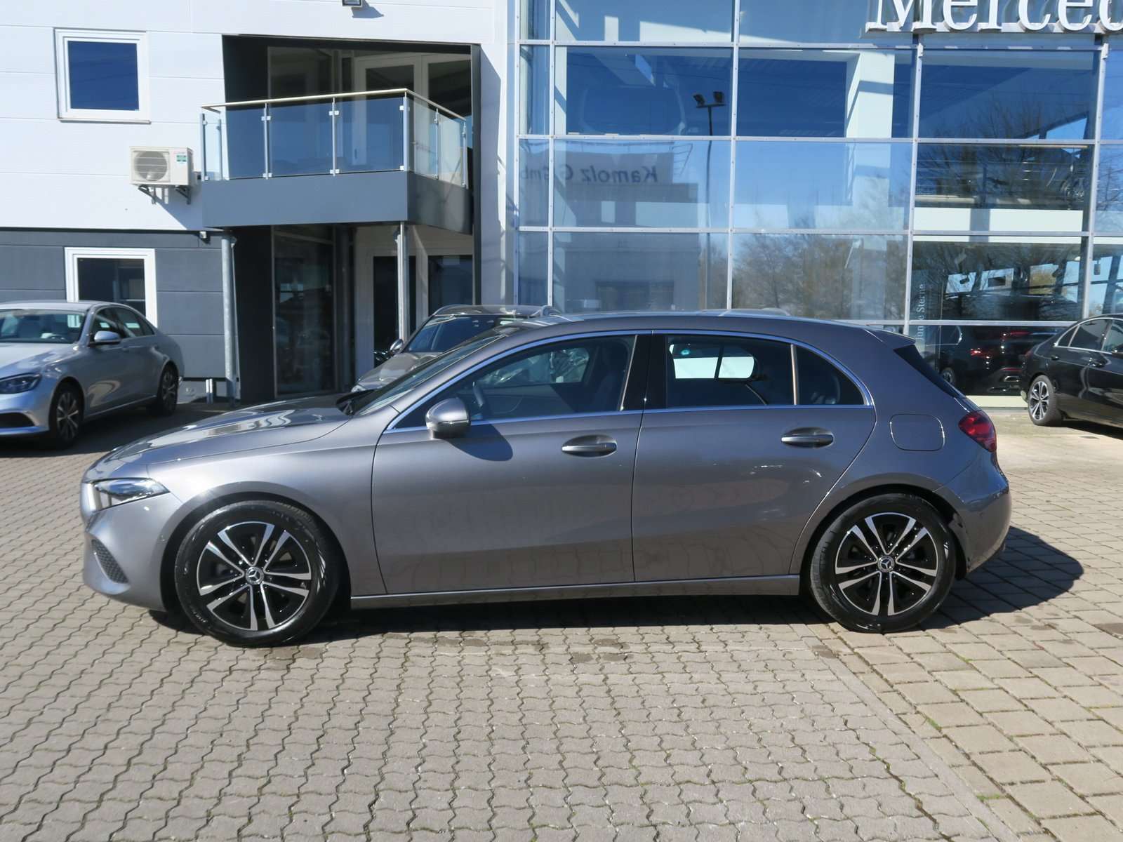 Mercedes-Benz A 200