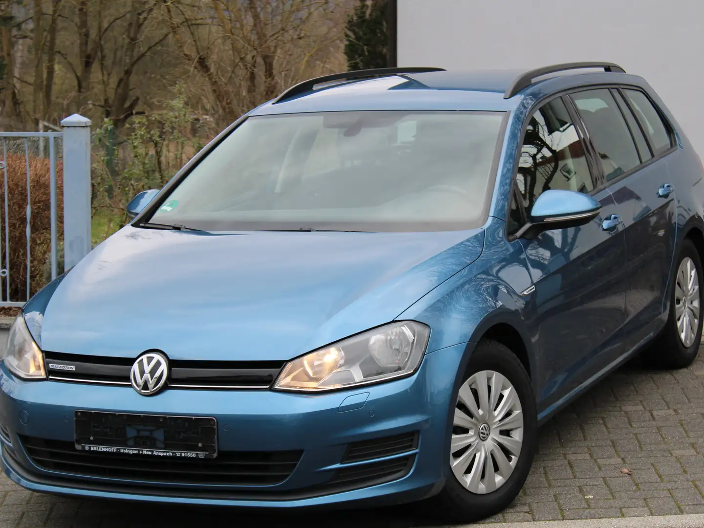 Volkswagen Golf Variant Comfortline BlueMotion/2.HAND/März 03/2025 Blau - 1