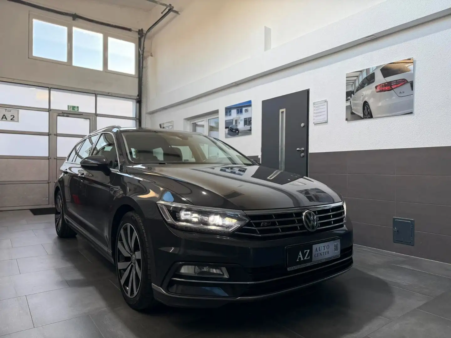 Volkswagen Passat Variant Passat 2.0 TDI R Line Highline BMT 4 Motion 19% Grau - 2