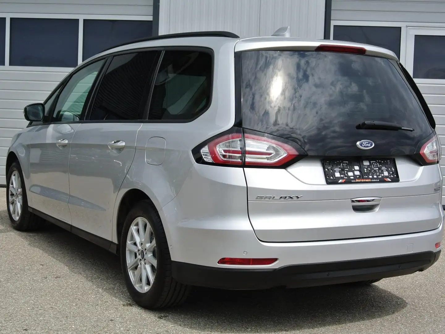 Ford Galaxy 2,5 Duratec FHEV Aut. Edition * NAVI * KAMERA* Argent - 2
