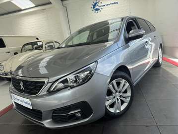 SW BlueHDI 130ch DISTRIBUTION + ENTRETIEN OK CARPLAY GAR 12M