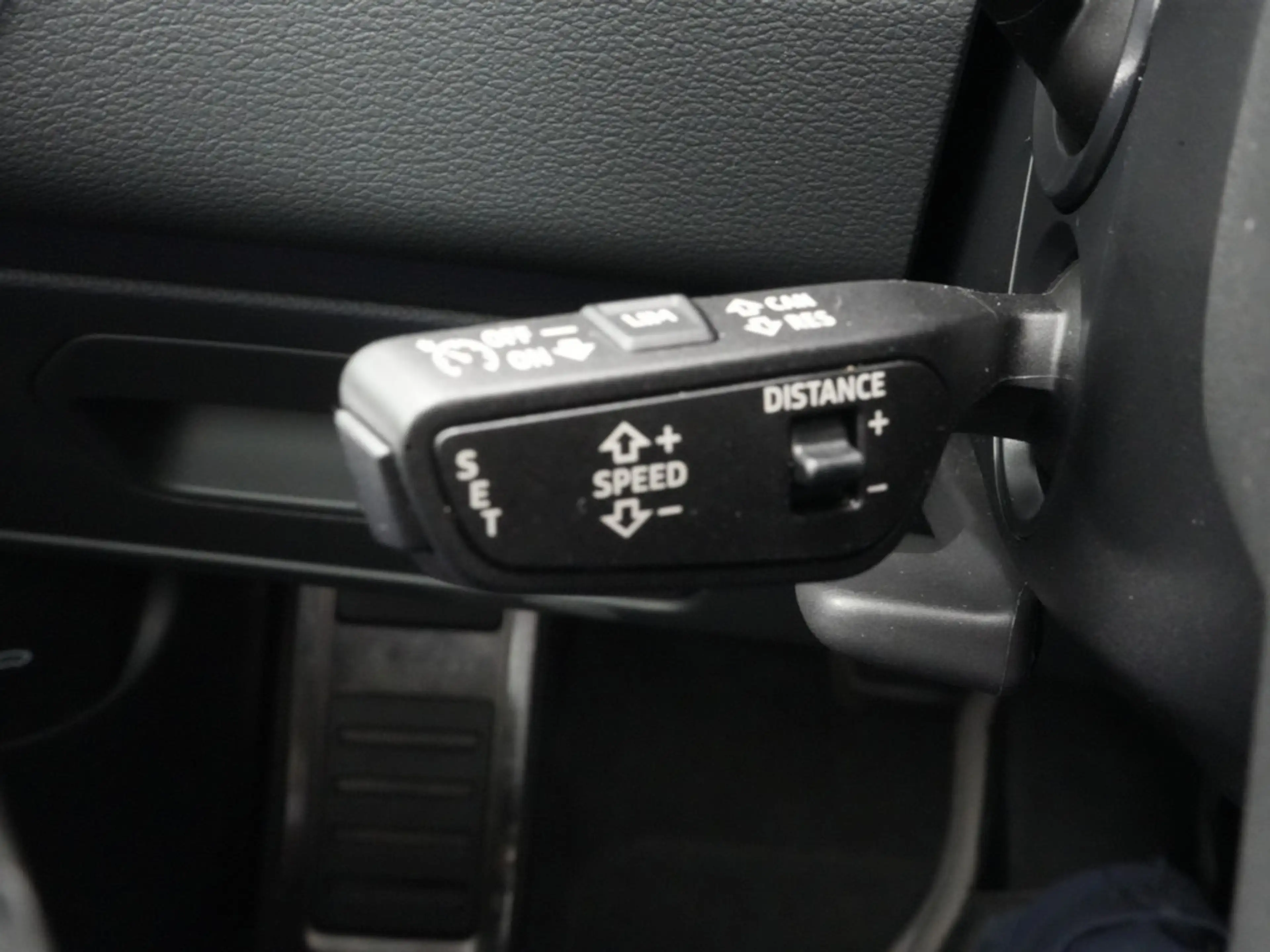 Audi S6 Avant quattro ACC NAVI LEDER SHZ LED PDC — photo 9