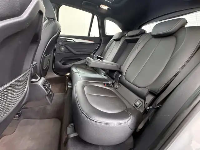 BMW X1 view 12