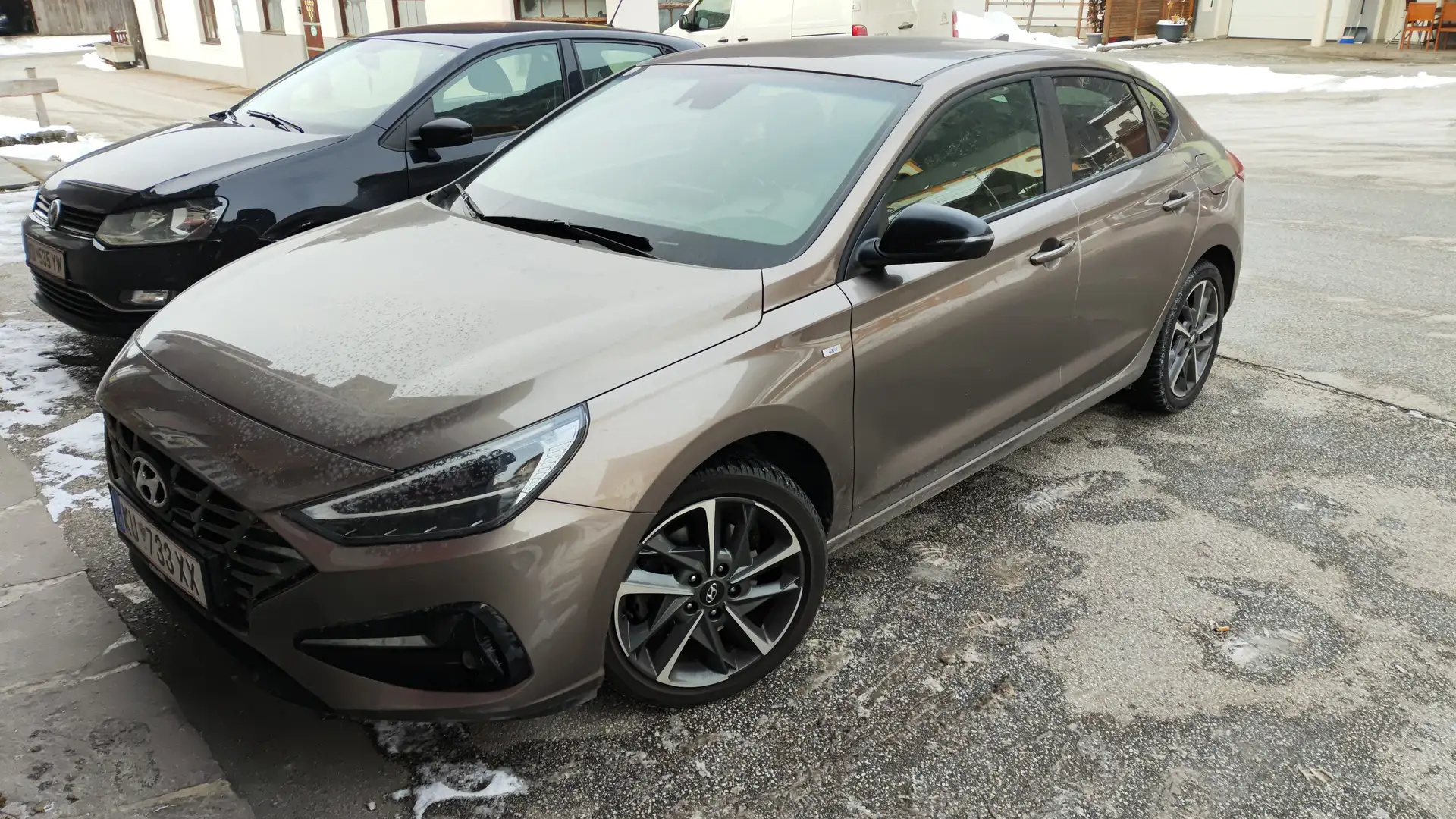 Hyundai i30 i30 Fastback 1,5 T-GDi Trend Line DCT Aut. Trend Line - 1