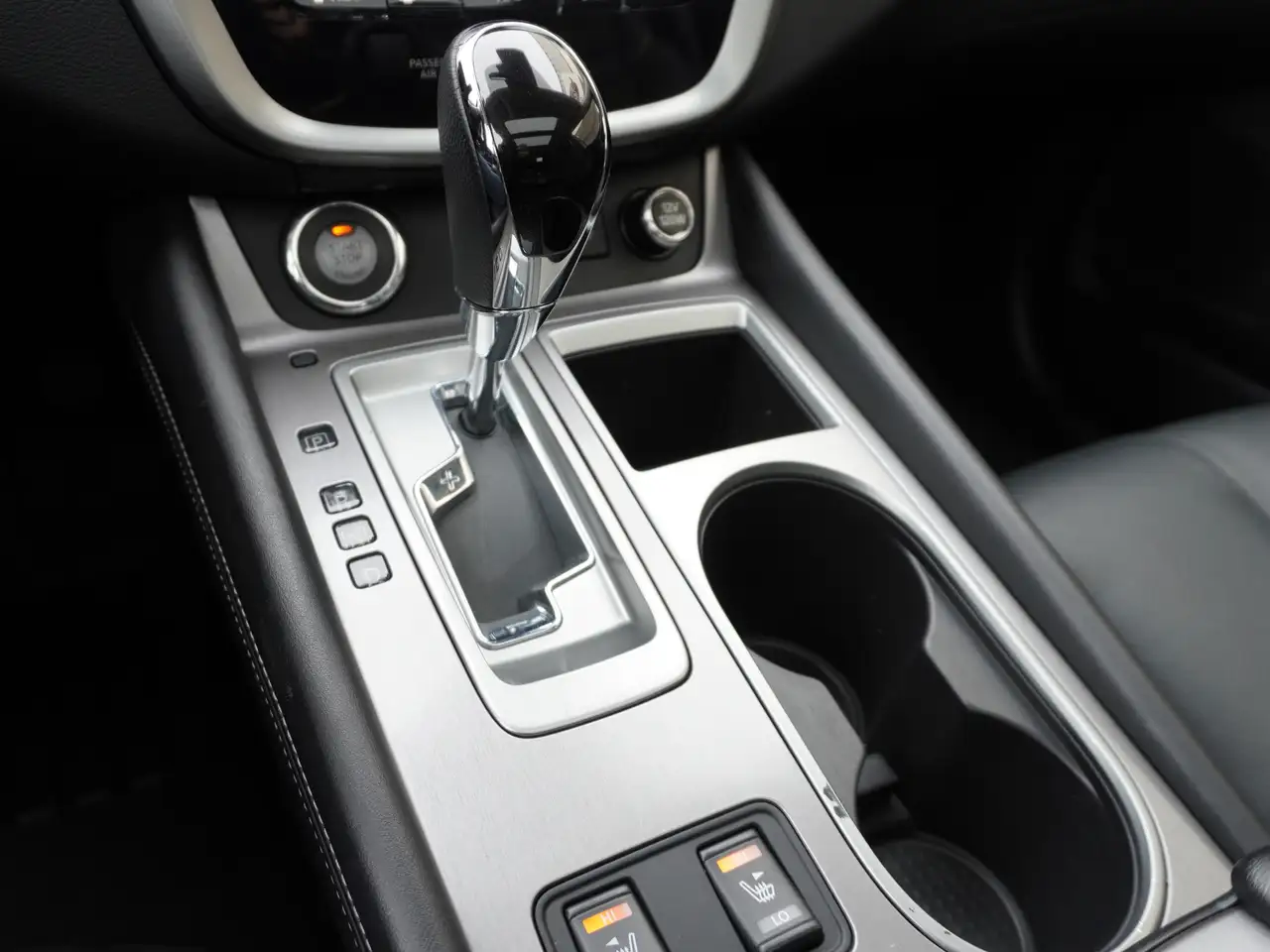 Nissan Murano снимка Nissan Murano
