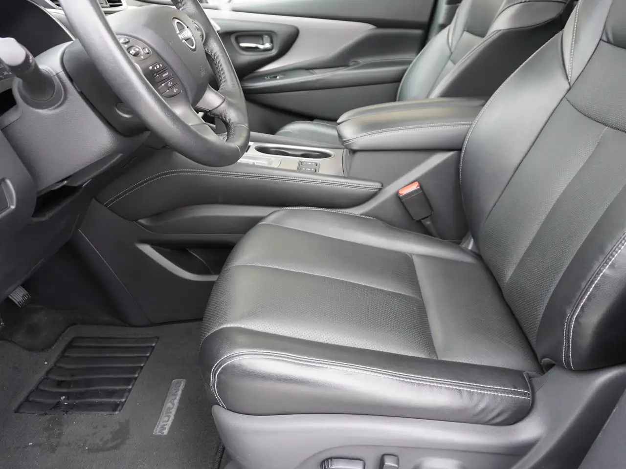 Nissan Murano снимка Nissan Murano