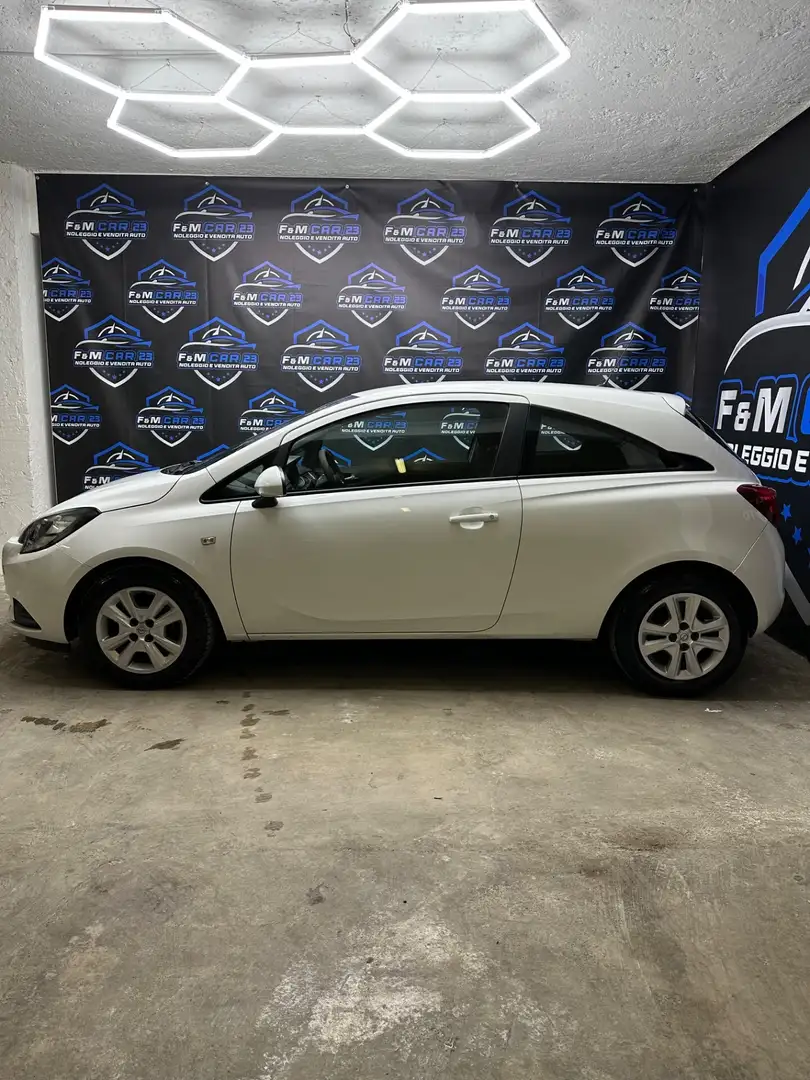 Opel Corsa 1.4 90CV GPL Tech Coupé b-Color Bianco - 2