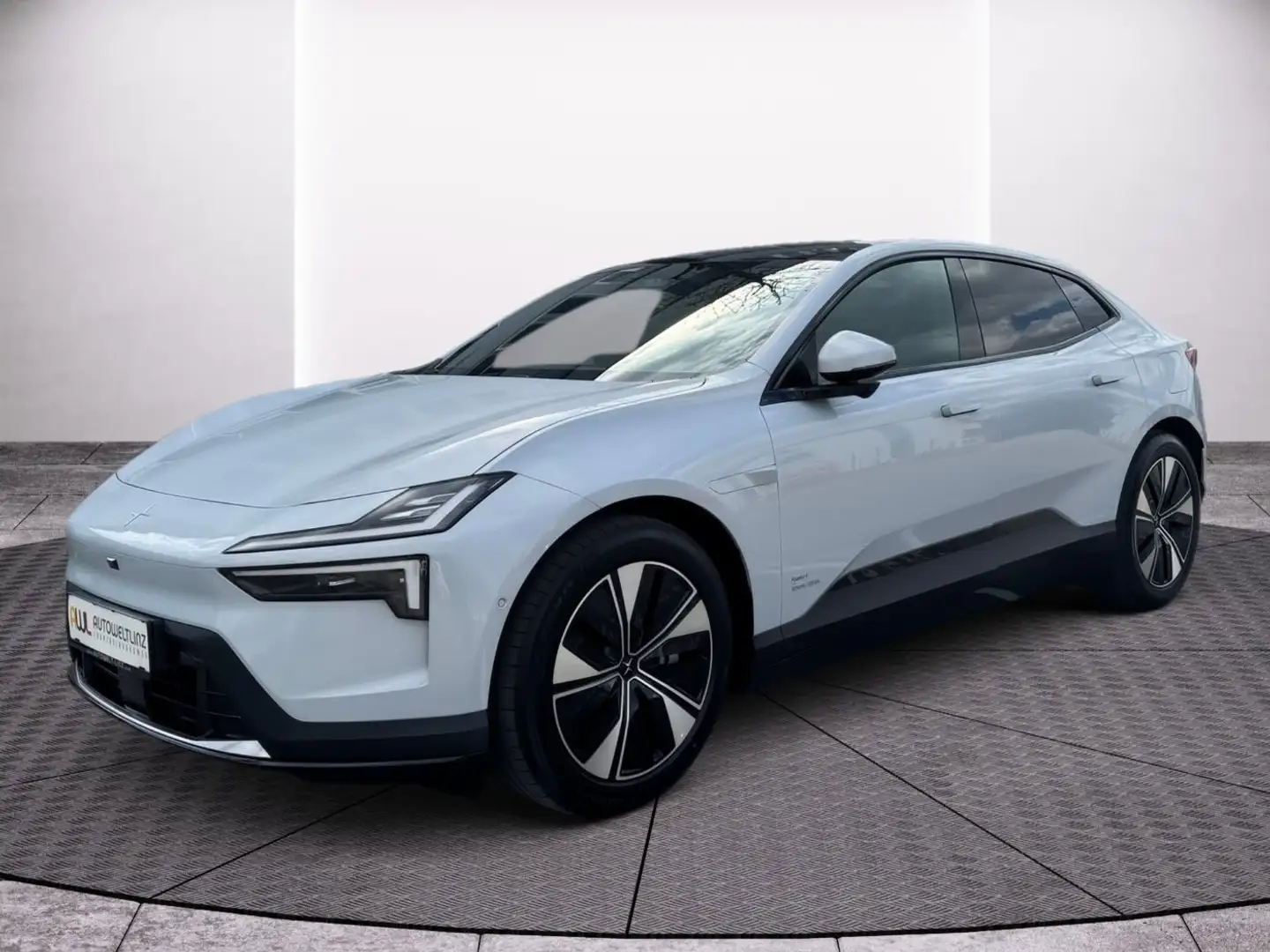 Polestar 4 Elektro 100kWh Long Range Single ACC+LED+Navi - 2