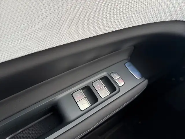 Polestar 4 Elektro 100kWh Long Range Single ACC+LED+Navi Ansicht 12