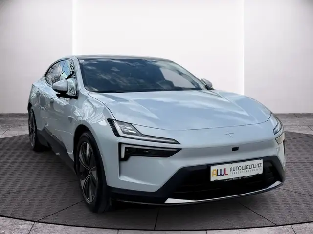 Polestar 4 Elektro 100kWh Long Range Single ACC+LED+Navi Ansicht 30