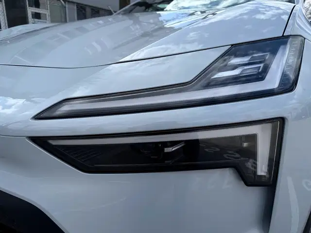 Polestar 4 Elektro 100kWh Long Range Single ACC+LED+Navi Ansicht 4