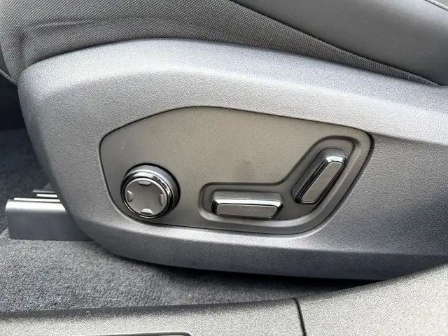 Polestar 4 Elektro 100kWh Long Range Single ACC+LED+Navi Ansicht 18