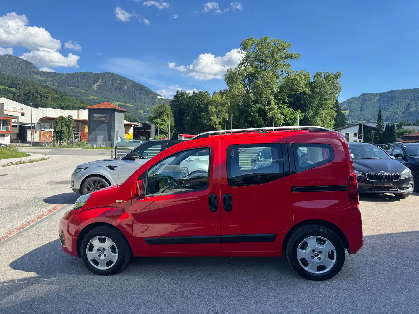 Fiat Qubo Lounge Rojo - 2