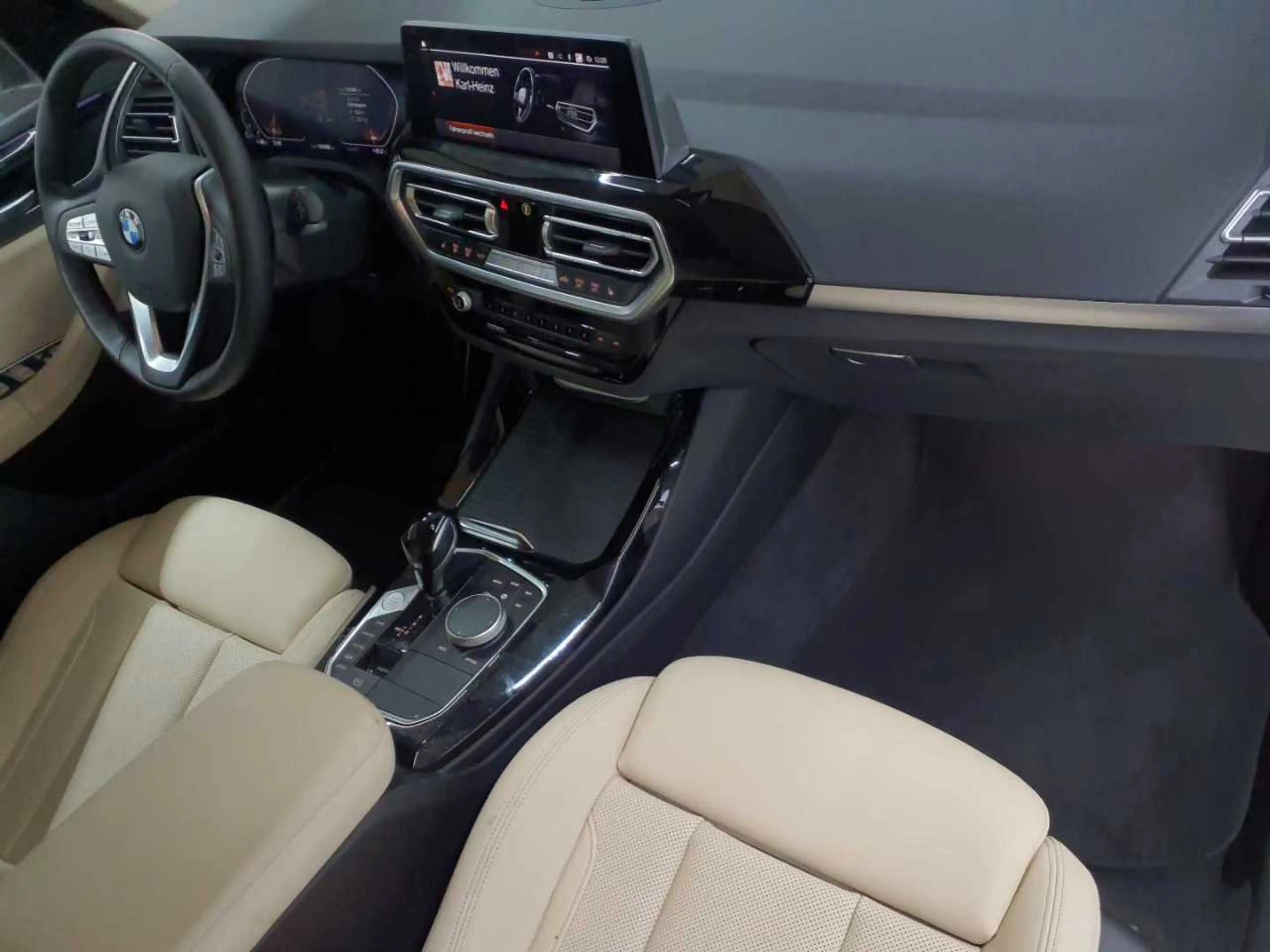 BMW X3 X3 xDrive20d Aut. Navi Leder LED — photo 9