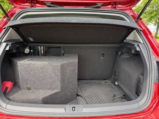 Volkswagen Golf 7 1.2 TSI DSG Comf Behindertenumbau+Ladehilfe - Bild 18