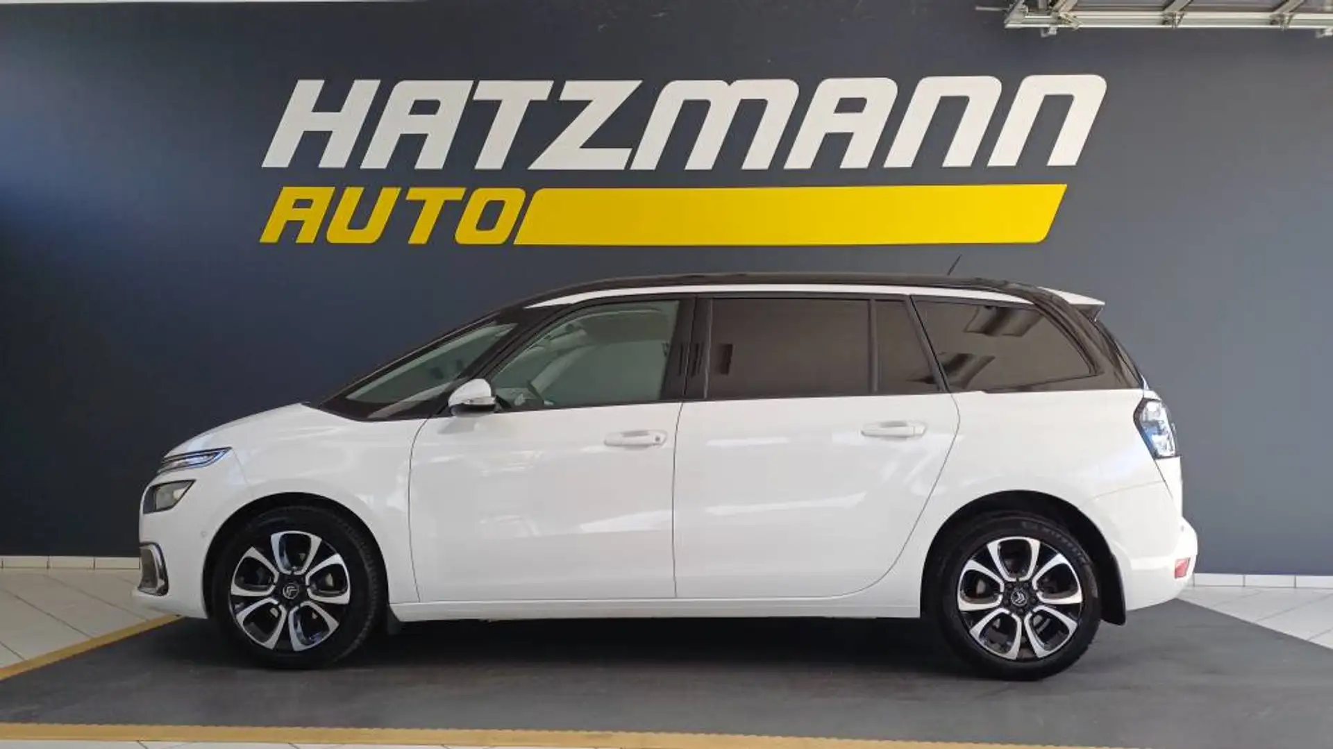 Citroen C4 Grand Space Tourer Shine 1,5 131PS 8G Automatik Weiß - 1