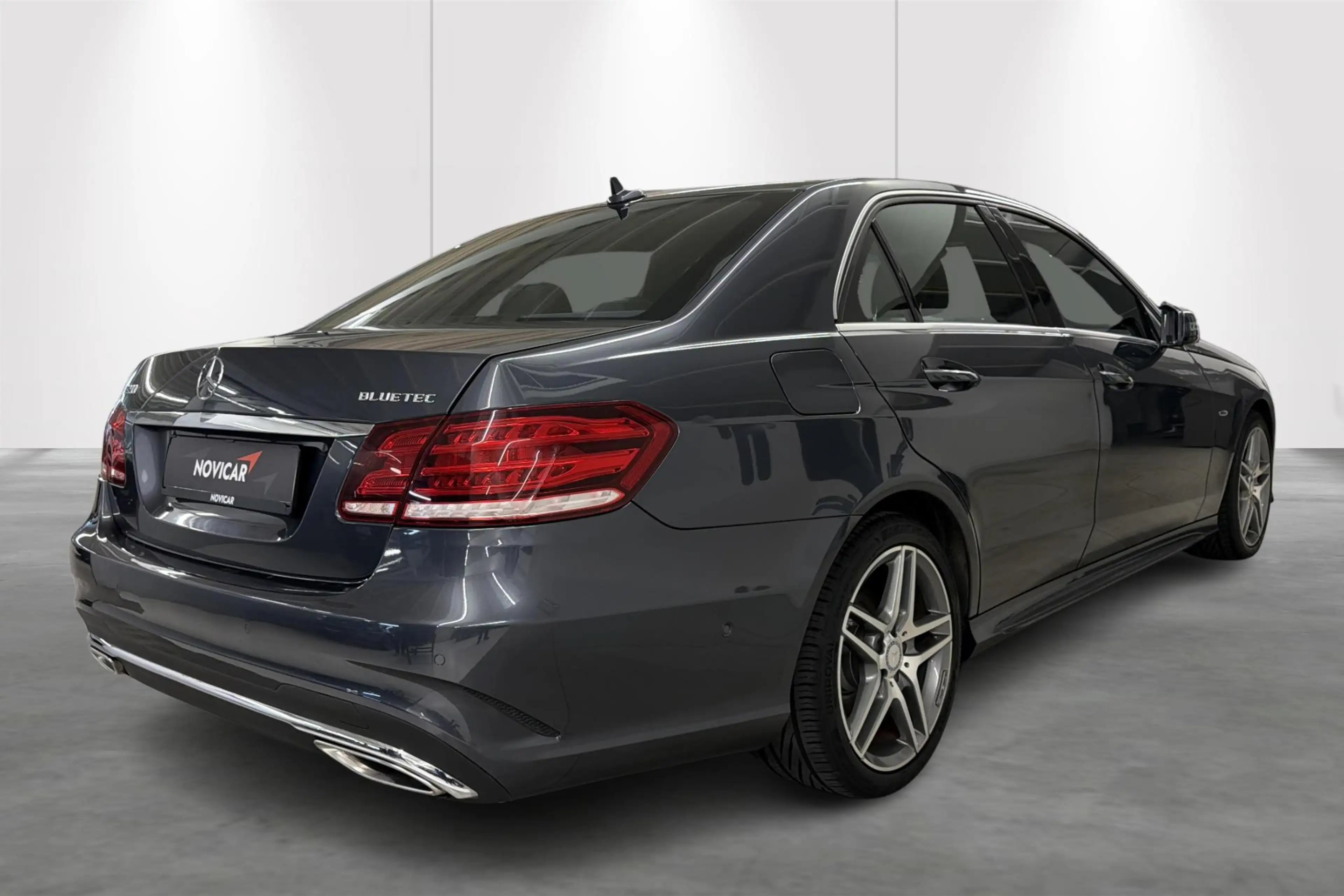 Mercedes-Benz E 200 BlueTEC — photo 2