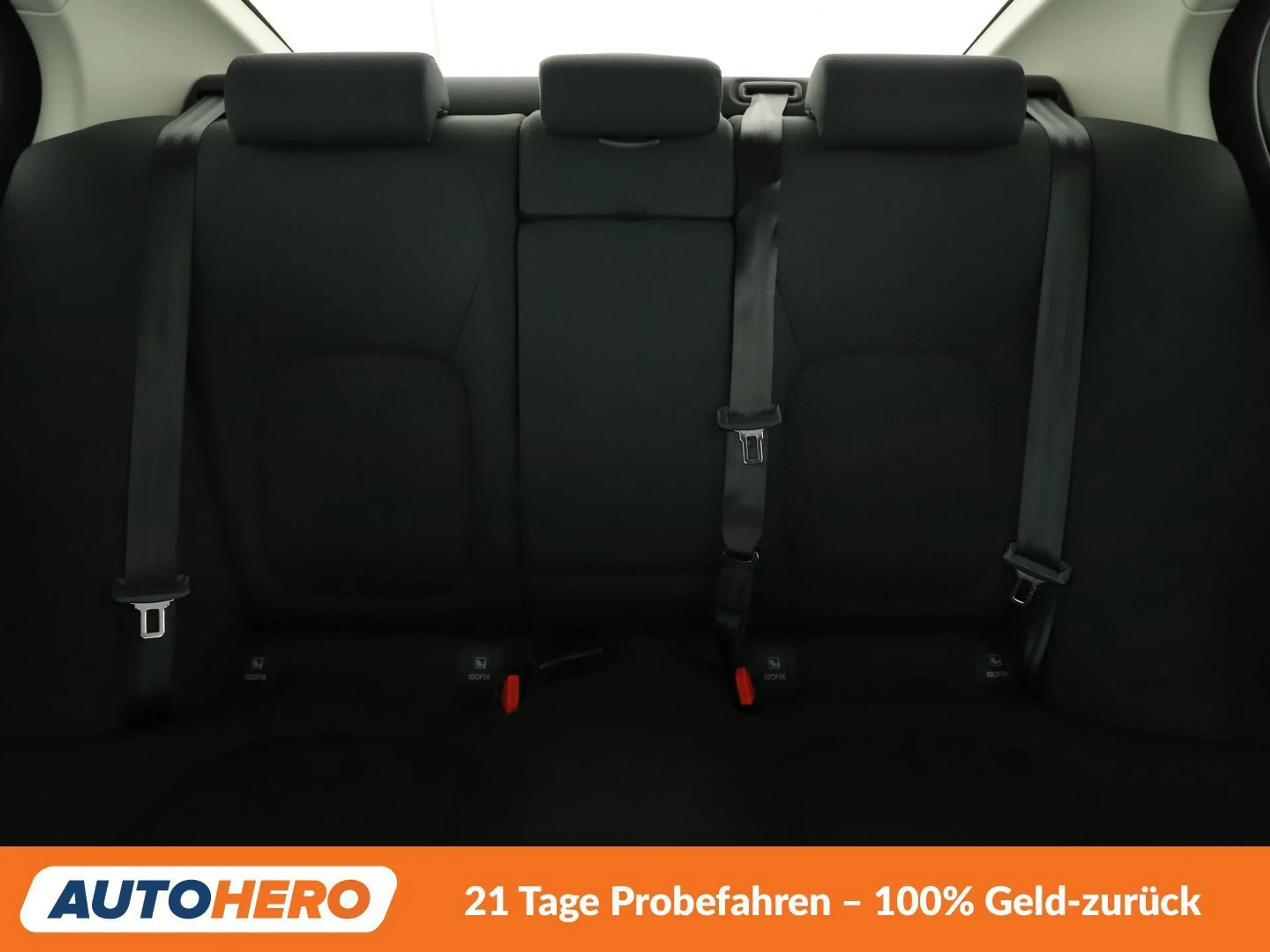 Jaguar XE 20t Pure Aut.*CAM*XENON*NAVI*PDC*SHZ*TEMPO* — photo 15