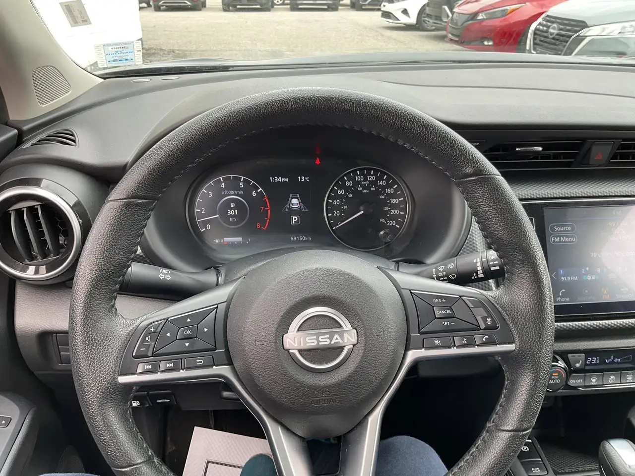 Nissan Kicks снимка Nissan Kicks