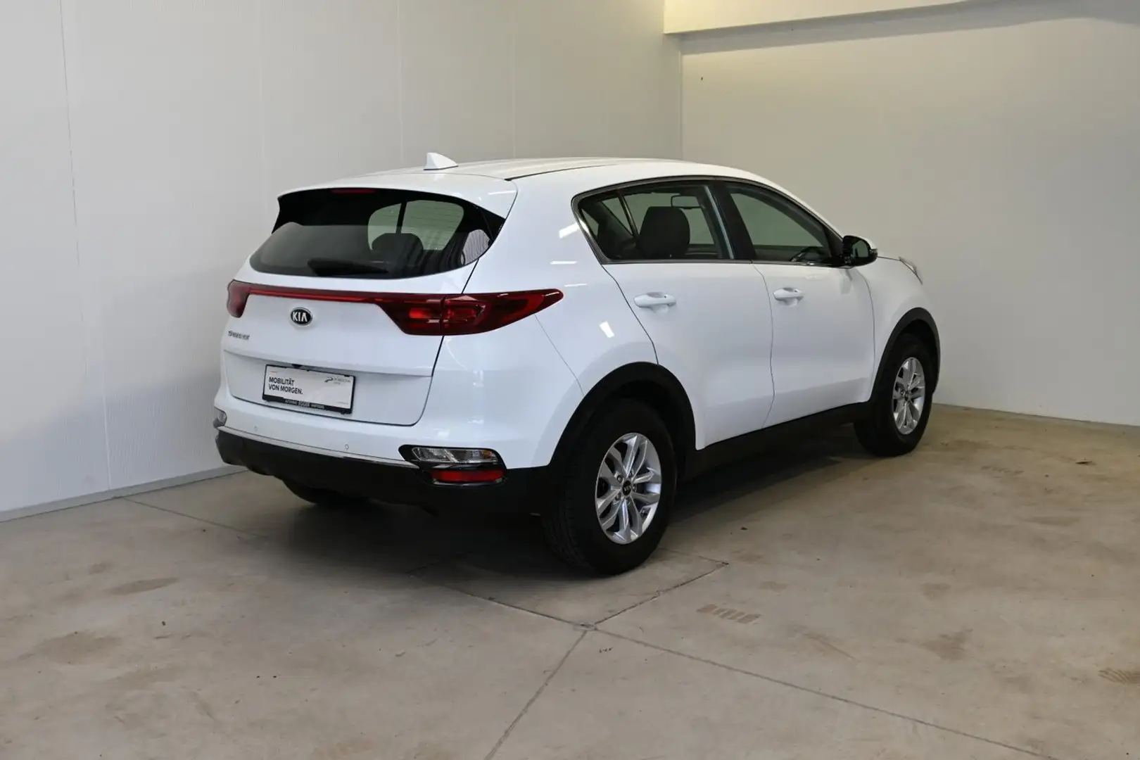 Kia Sportage 1,6 GDI GPF Titan Weiß - 2