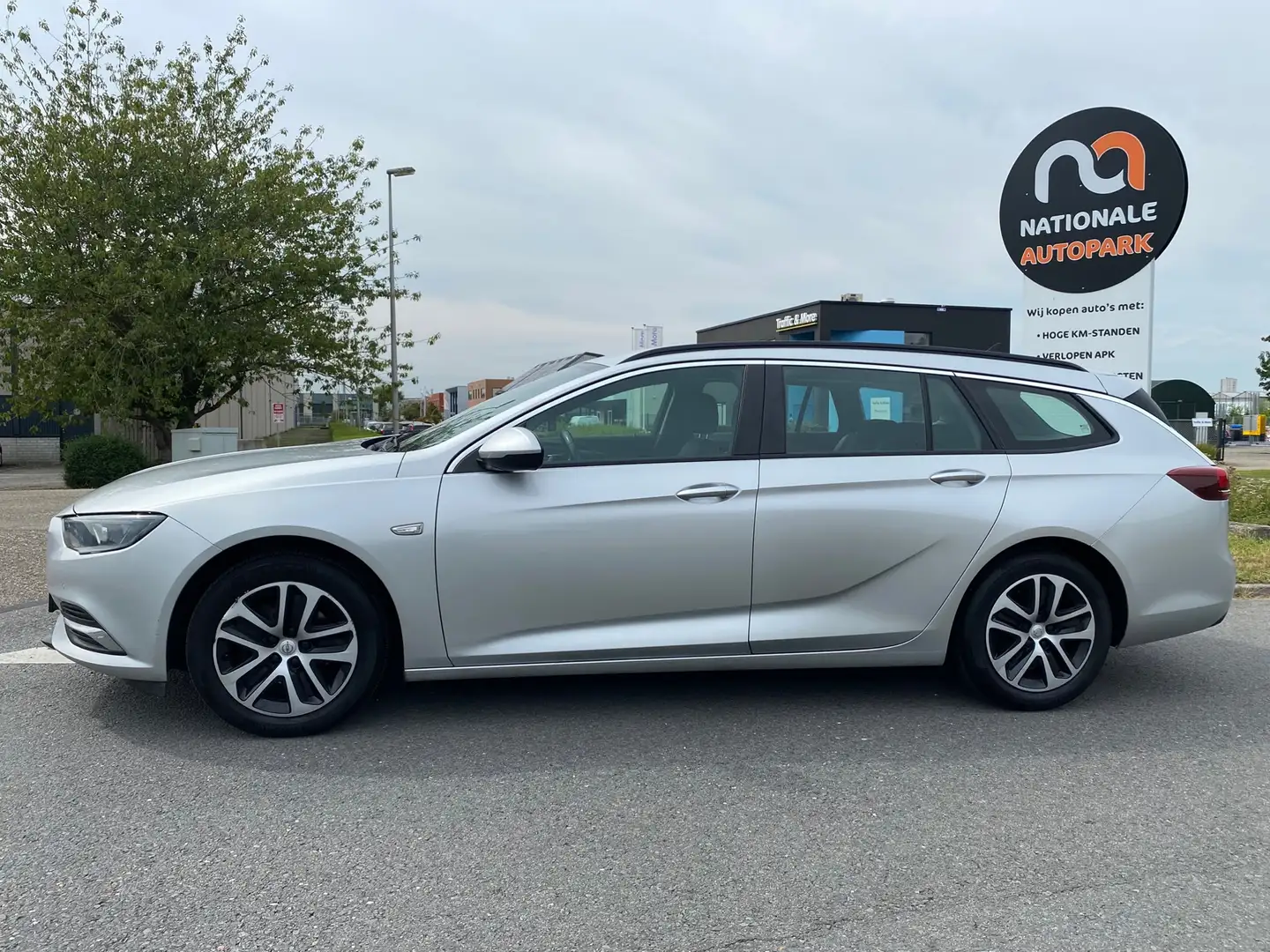 Opel Insignia Sports Tourer 2019 * 1.5 Turbo Edition * LMV * LED Gris - 2