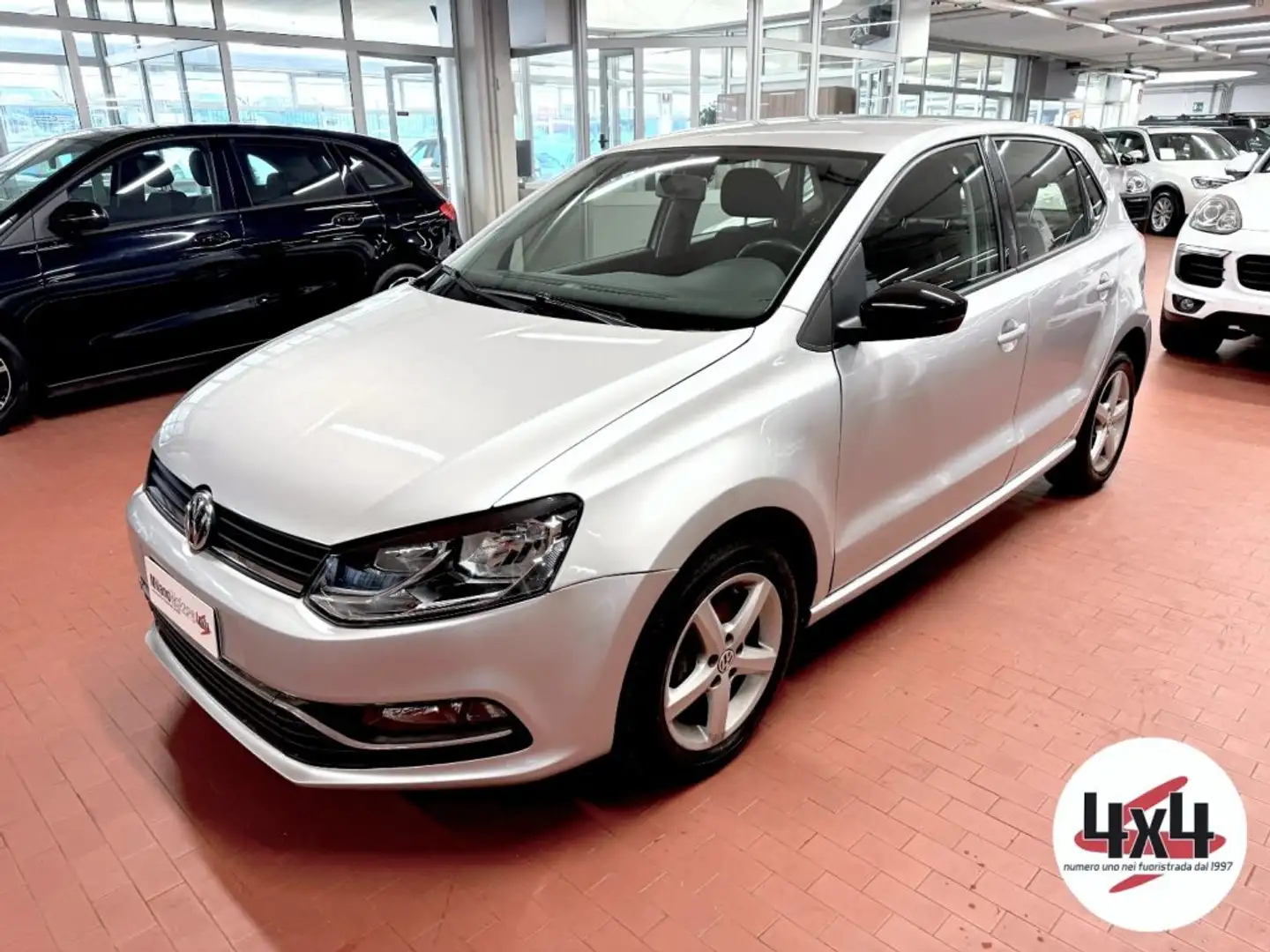 Volkswagen Polo 1.2 TSI 5 Pt. Comfortline *37.759 Km* Argento - 1