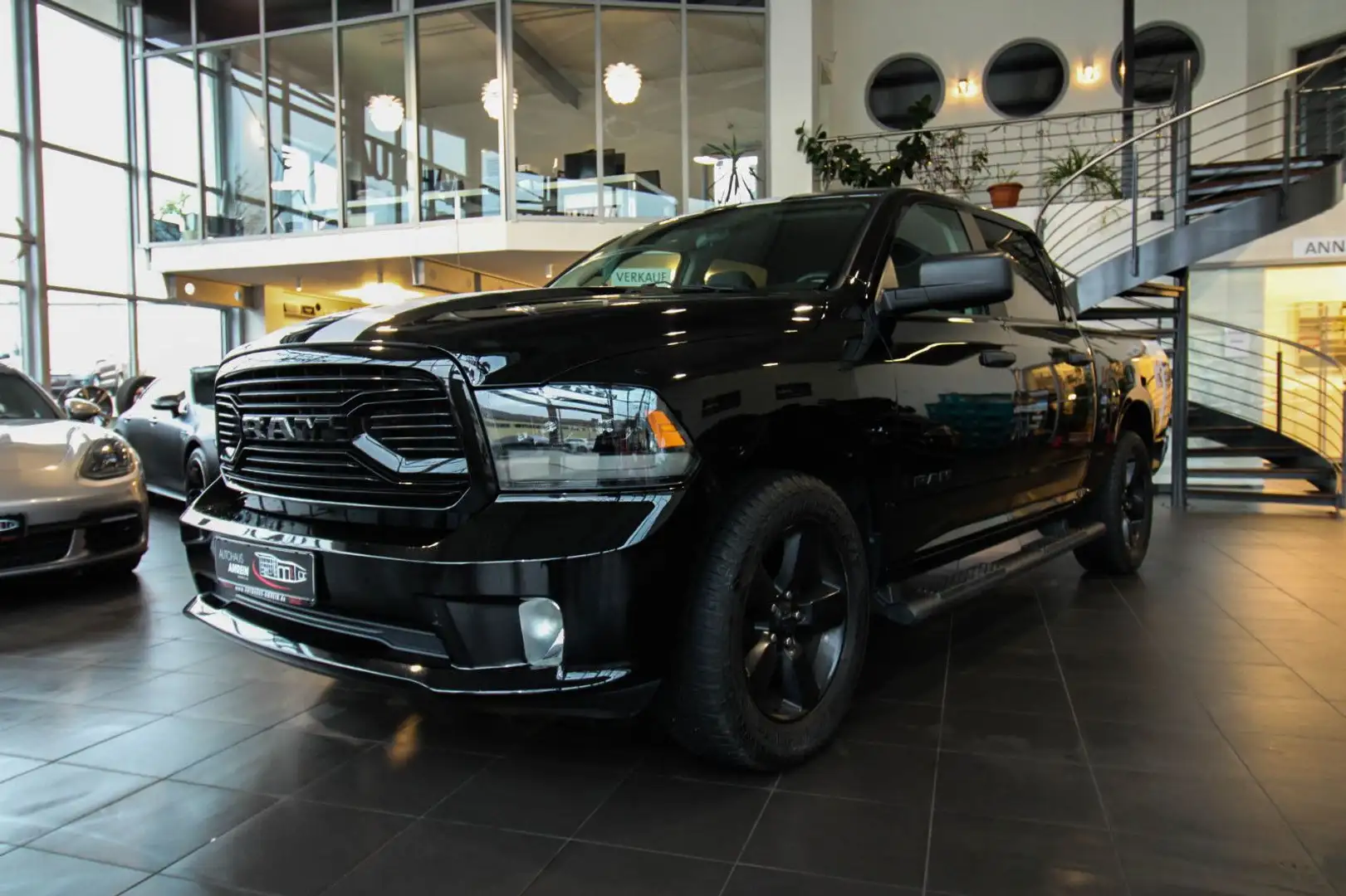 Dodge RAM 5.7 V8 HEMI Crew Cab SLT 4X4 /LPG/LED/AHK/ Fekete - 2