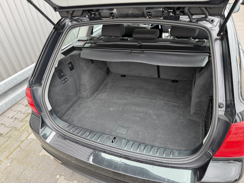 BMW 318 3-serie Touring 318i High Executive Navi, LM, AUTO — photo 25